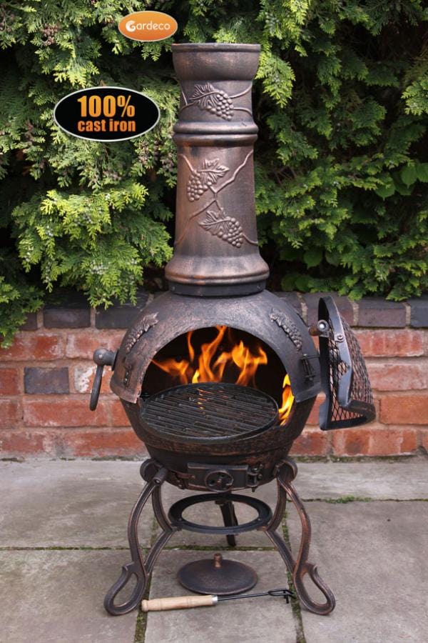 Gardeco Large Toledo Cast Iron Chiminea In Bronze Grapes